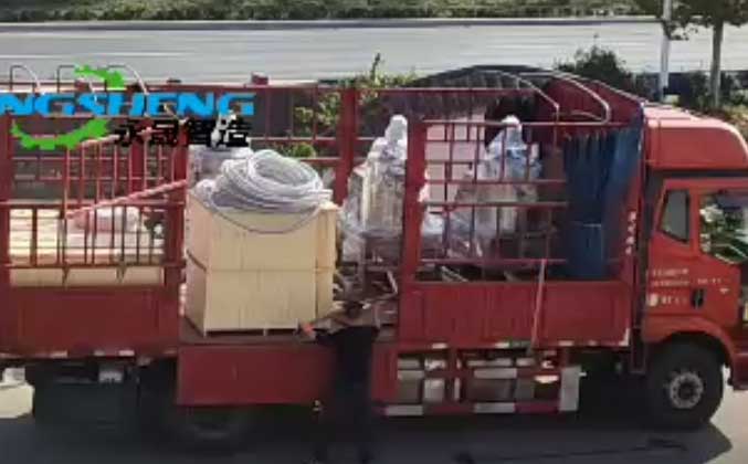 兩臺無塵投料站和真空上料機及配件寧夏方向發貨