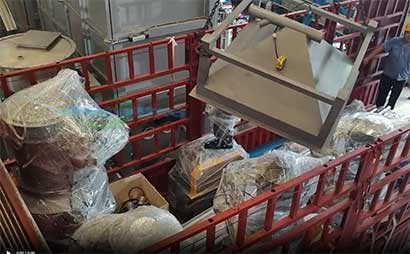 5臺真空上料機江西方向發貨---噸袋拆包機等待發貨