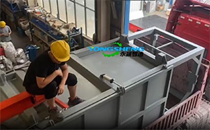 2臺噸袋拆包機山東方向發貨